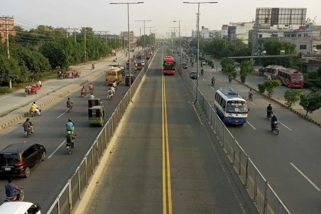 Traffic on an elevated road in Lahore, Pakistan.